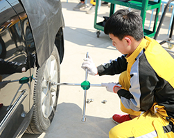 沈阳万通汽车学校-汽车快修快保项目